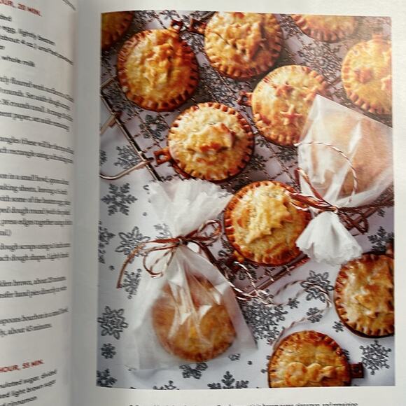 2020 Christmas with Southern Living Book Holiday Cooking & Decorating - Picture 7 of 8